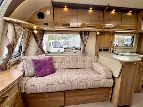 Bailey Unicorn Cadiz  16