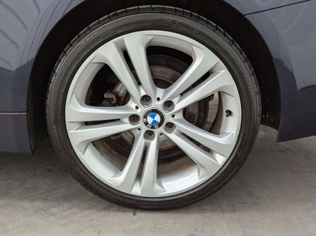 BMW 4 Series 2.0 420d xDrive SE Auto 4WD 2dr 31