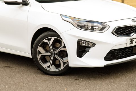 Kia Ceed 3 ISG 11