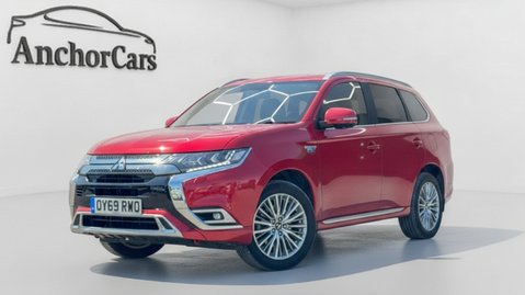 Mitsubishi Outlander (Sold) 2.4h TwinMotor 13.8kWh 4h SUV 5dr Petrol Plug-in Hybrid CVT 4WD Euro