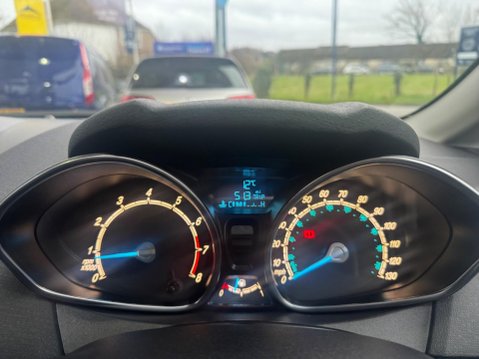 Ford Fiesta 1.25 Zetec Euro 5 3dr 19