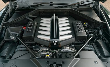 Rolls-Royce Dawn Black Badge 32