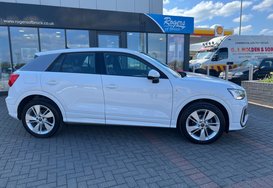 Audi Q2 1.5 TFSI S LINE AUTOMATIC 6