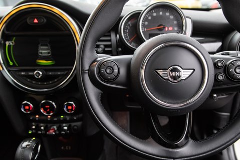 Mini Hatch COOPER SEVEN 20