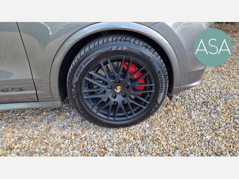 Porsche Cayenne 3.6T V6 GTS SUV 5dr Petrol TiptronicS 4WD Euro 6 (s/s) (440 ps) 29