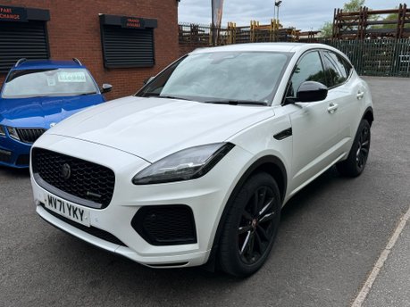 Jaguar E-Pace 2.0 R-DYNAMIC BLACK MHEV