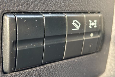 Mercedes-Benz Sprinter 319 V6 Cdi 4x4 5g-Tronic Mwb Hr Panel Van - Air Con - Direct from MOD 31