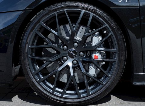 Audi R8 V10 Plus Spyder 12