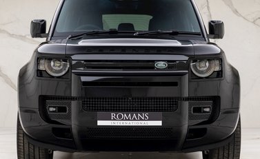 Land Rover Defender 110 V8 4