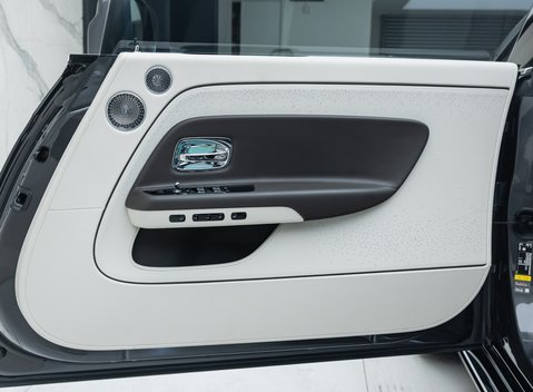 Rolls-Royce Spectre 26