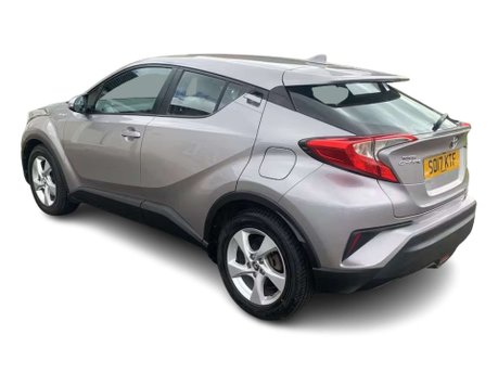 Toyota C-HR 1.8 VVT-h Icon SUV 5dr Petrol Hybrid CVT Euro 6 (s/s) (122 ps) 4
