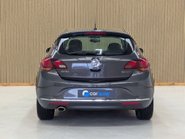 Vauxhall Astra 2.0 Astra SRi CDTi Auto 5dr 17