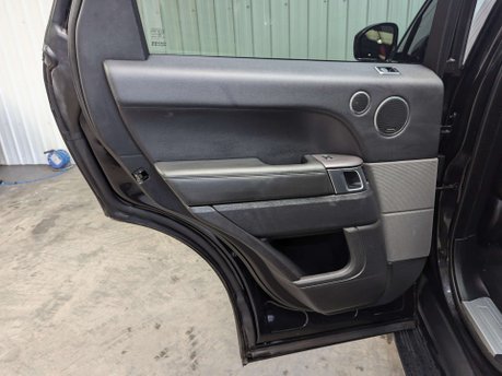 Land Rover Range Rover Sport 3.0 Range Rover Sport HSE SDV6 Auto 4WD 5dr 67