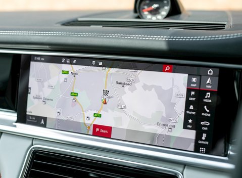 Porsche Panamera Turbo Sport Turismo 19