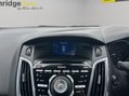 Ford Focus 1.6 Titanium Navigator Powershift Euro 5 5dr 27
