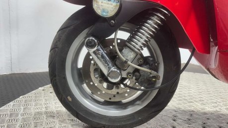 Piaggio Vespa GTS 2006 ONLY 10K 250CC PROJECT BIKE CLEAN EXAMPLE 22