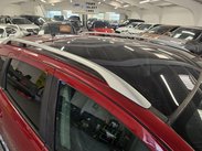 Nissan Qashqai 2.0 dCi Tekna Auto 4WD Euro 5 5dr (AVM) 37