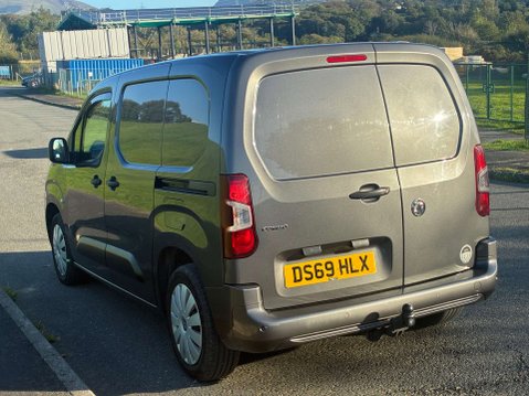 Vauxhall Combo 1.5 Combo 2000 Sportive S/S 4