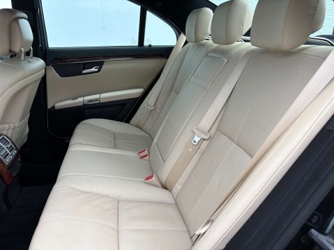 Mercedes-Benz S Class 3.0 S320 CDi Auto 4dr 52