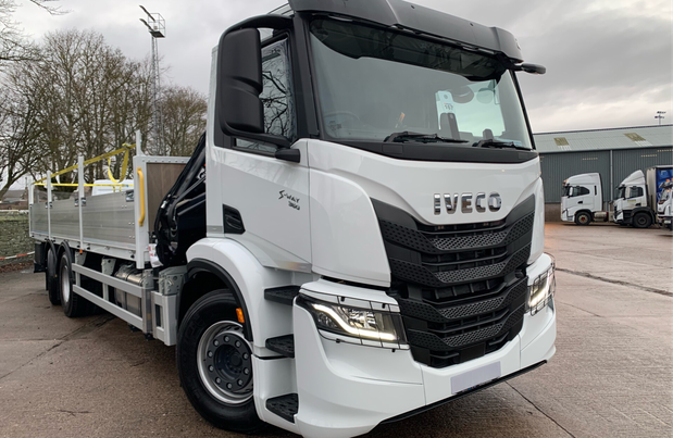 Iveco S-Way 5700WB 360 c/w Hi-Ab 258-EP Hi Duo Crane Triple Dropside body *NEW*
