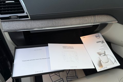 Volvo XC90 RECHARGE T8 ULTIMATE AWD - BLOND LEATHER - VAT QUALIFYING 73