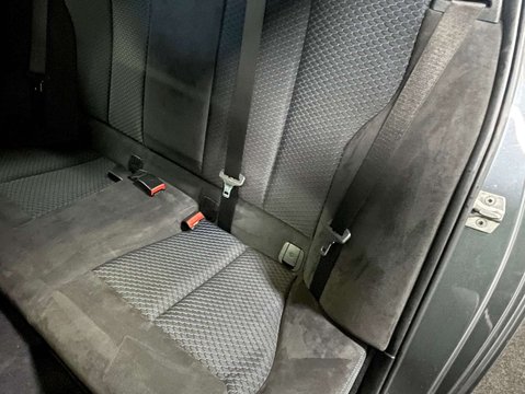 BMW 1 Series 2.0 120d M Sport Auto 5dr 33