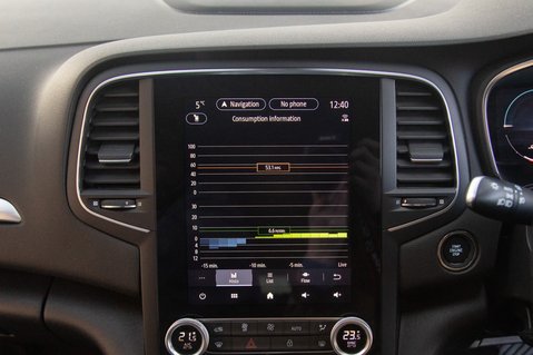 Renault Megane ICONIC E-TECH 30