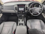 Mitsubishi Shogun DI-D SG3 13