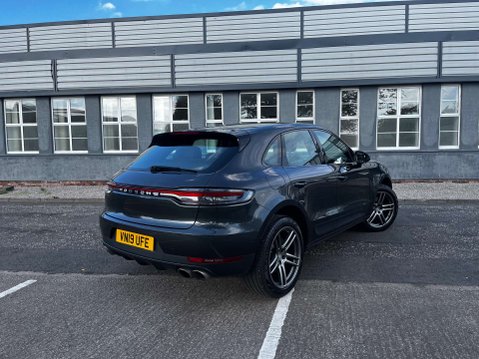 Porsche Macan 3.0 Macan S Semi-Auto 4WD 5dr 36
