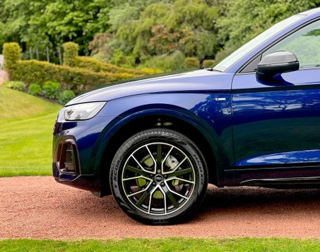Audi Q5 TDI QUATTRO S LINE BLACK EDITION 22