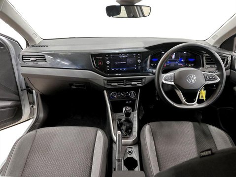 Volkswagen Polo 1.0 EVO Life Hatchback 5dr Petrol Manual Euro 6 (s/s) (80 ps) Cruise Contr 19
