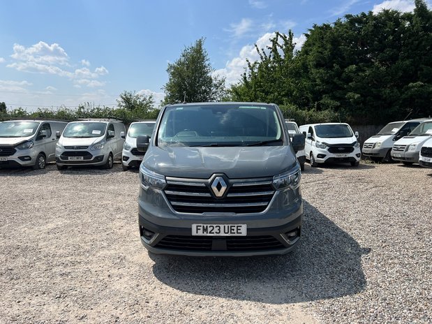 Renault Trafic AUTO SWB L1 Sl28 Sport Edc Dci Air Con Alloys Sensors Cruise EURO 6 3