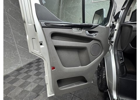 Ford Transit Custom 2.0 280 EcoBlue Limited Panel Van 5dr Diesel Manual L1 H1 Euro 6 (s/s) (130 39