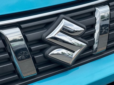 Suzuki Vitara SZ-T BOOSTERJET MHEV 13