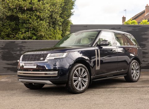 Land Rover Range Rover P550e AUTOBIOGRAPHY 2