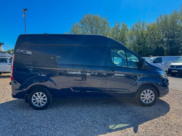 Ford Transit Custom AUTO LWB L2H2 High Roof Limited 320 Air Con Alloys Sensors EURO 6 5