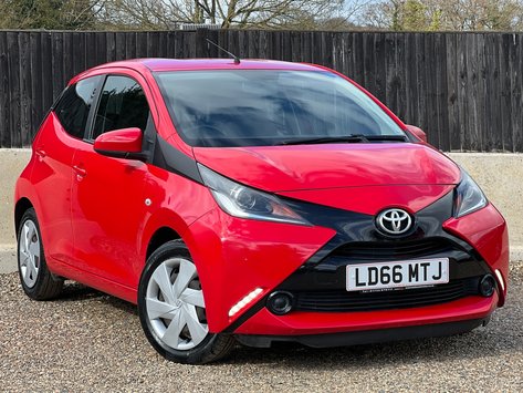 Toyota Aygo VVT-I X-PLAY X-SHIFT