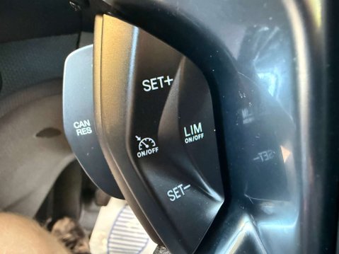 Ford Transit Connect 1.5 Transit Connect 200 Limited TDCi 36