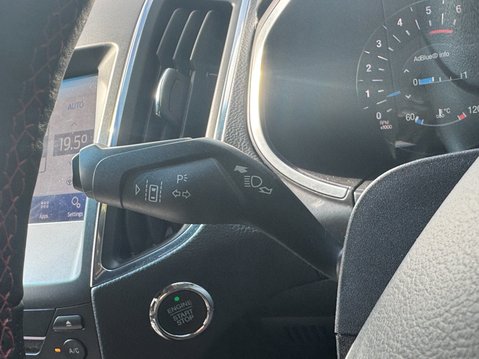 Ford Edge (Sold) 2.0 EcoBlue ST-Line SUV 5dr Diesel Auto AWD Euro 6 (s/s) (238 ps) 17