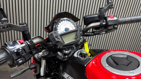 Kawasaki Er ER6 2013 ONLY 8K LONG MOT WARRANTY NAKED 650CC 11