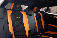 Lamborghini Urus V8 34