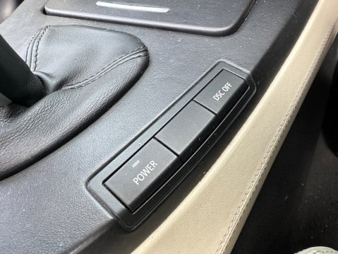 BMW M3 M3 DCT CONVERTIBLE 25