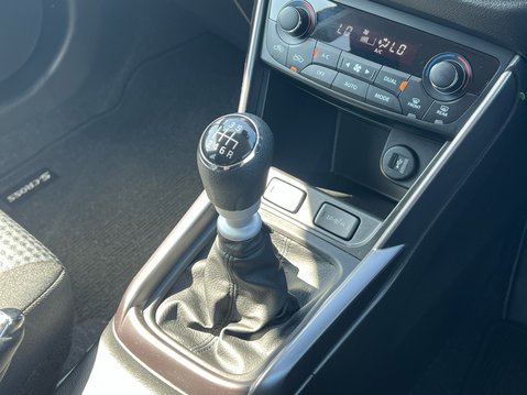 Suzuki S-Cross MOTION BOOSTERJET MHEV 27