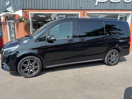Mercedes-Benz V Class 2.0 V300d AMG Line MPV 5dr Diesel G-Tronic+ Euro 6 (s/s) LWB (237 ps) 8