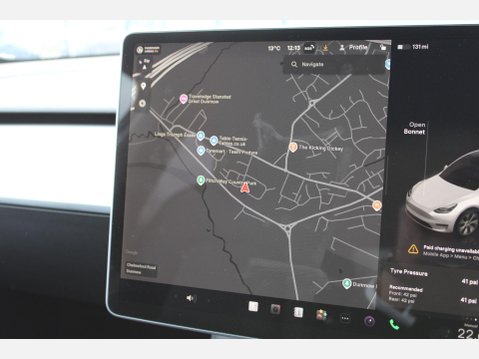 Tesla Model Y LONG RANGE AWD 22