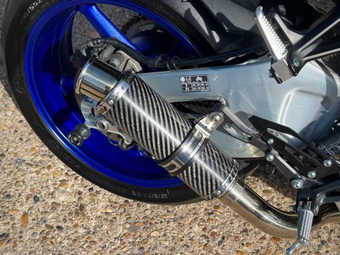 Yamaha MT-10 1000 SP Hyper-naked Euro 5 42