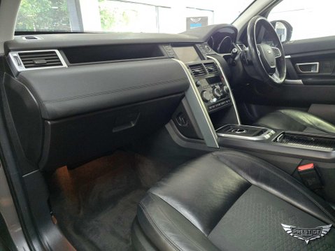 Land Rover Discovery Sport 2.0 TD4 SE Tech Auto 4WD Euro 6 (s/s) 5dr 22