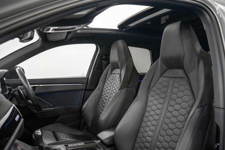 Audi RS Q3 2.5 RS Q3 Sport Edition TFSI Quattro Semi-Auto 4WD 5dr 3