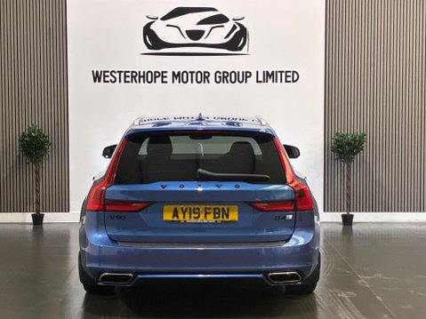 Volvo V90 2.0 D4 R-Design Auto Euro 6 (s/s) 5dr 22