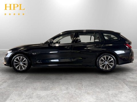 BMW 3 Series 2.0 330e 12kWh Sport Touring 5dr Petrol Plug-in Hybrid Auto xDrive Euro 6 ( 4